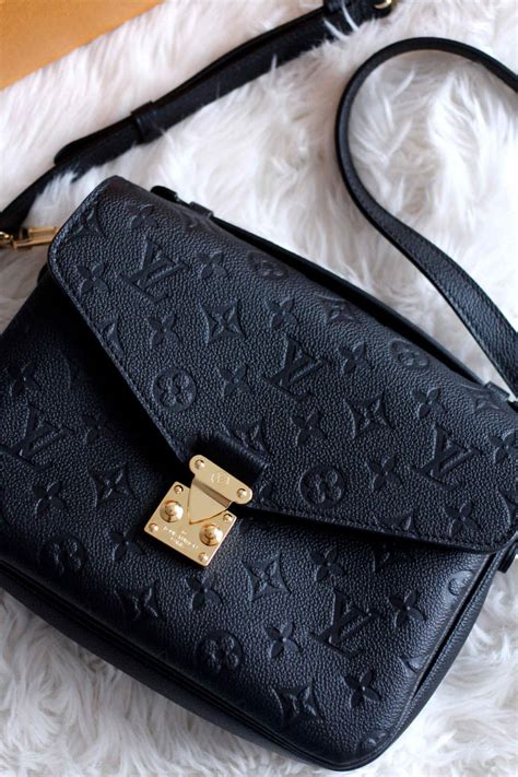 louis vuitton pochette metis brag my bag|louis vuitton monogram pochette metis.